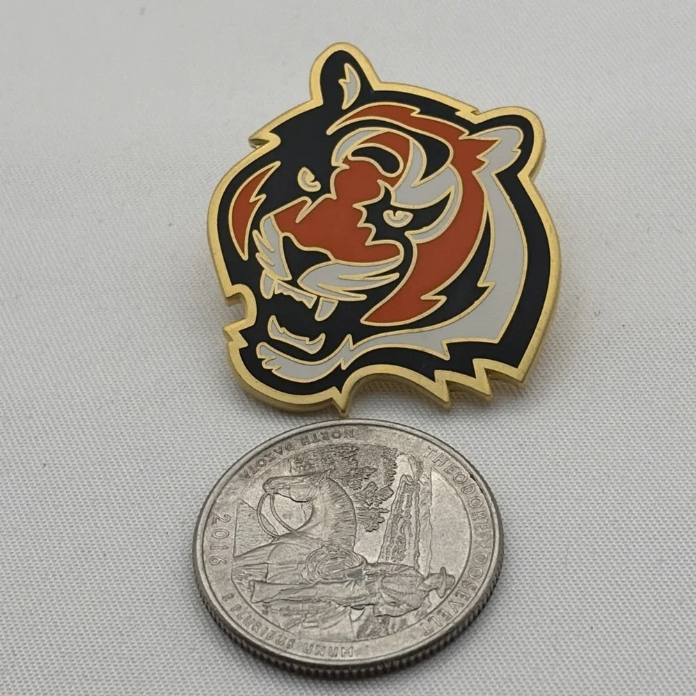 Cincinnati Bengals Tiger Mascot Logo NFL Football‎ Lapel Hat Pin